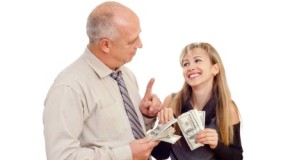 Consejos para cuando vas a dar un préstamo a familiares o amigos